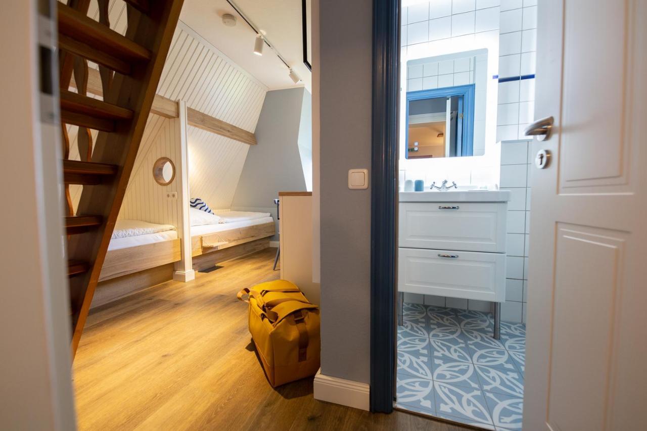 Ual Oeoemrang Wiartshues Hotel Norddorf Bagian luar foto
